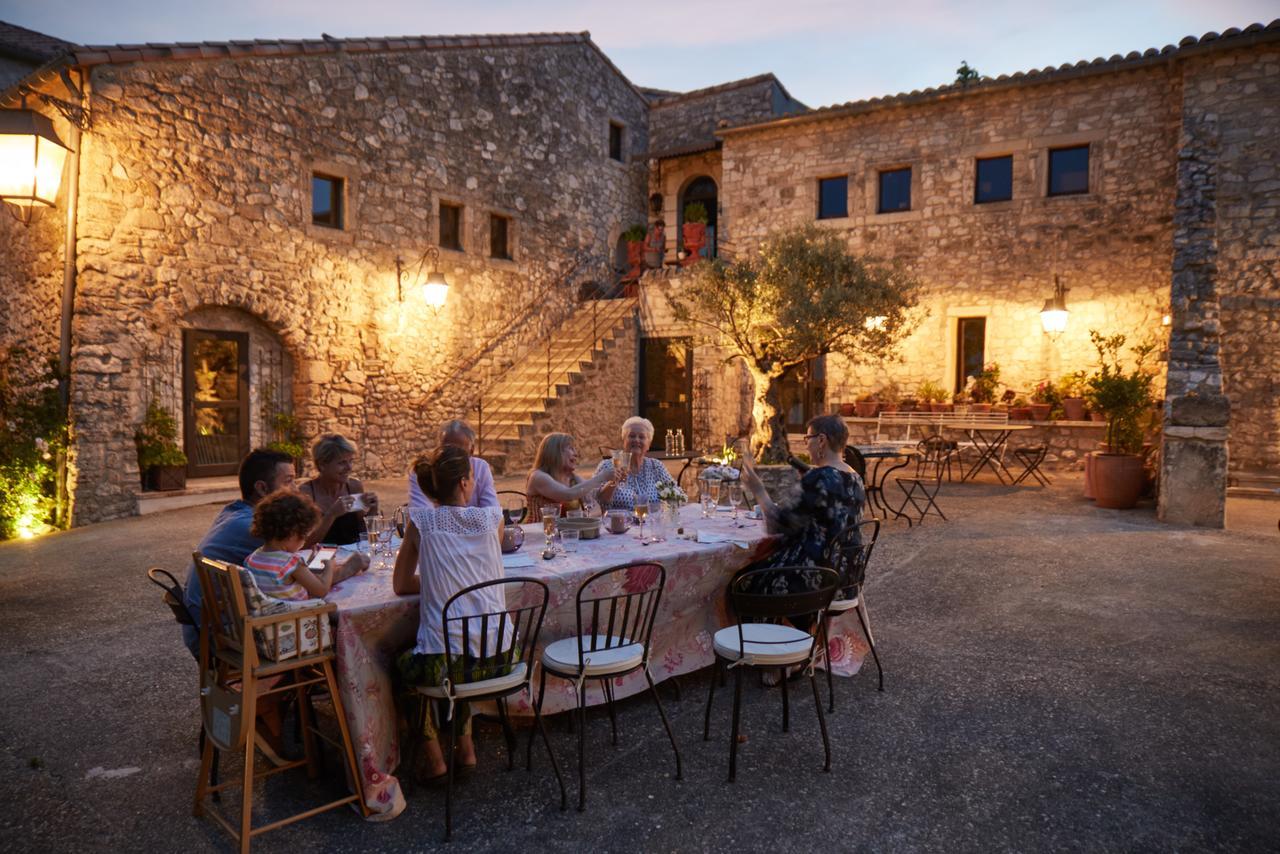 Le Pre De L'Aube Bed & Breakfast Montjoyer Exterior photo